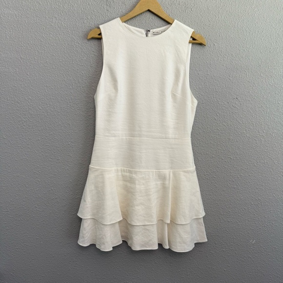 Alice + Olivia Palmira Dress Size 10 Linen Blend - Picture 2 of 7